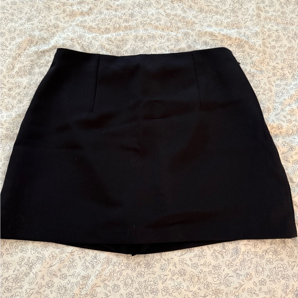 Abercrombie & Fitch Black Mini Skirt
